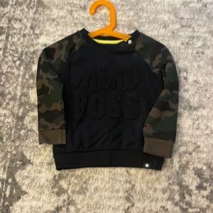 Boys pullover